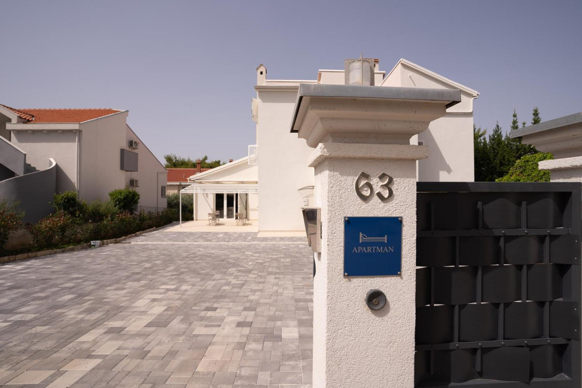 Apartments & Rooms Petra Zadar Eksteriør billede
