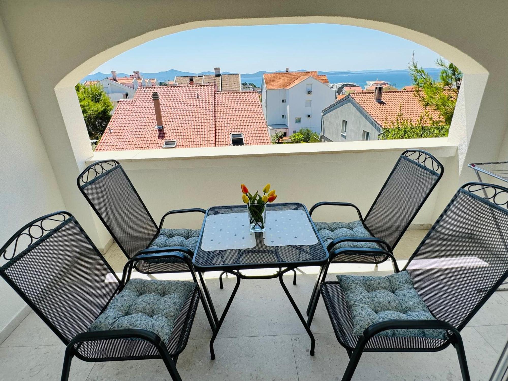 Apartments & Rooms Petra Zadar Eksteriør billede